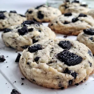 Cookies & Cream Cookie